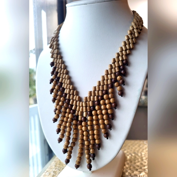 Bohemian Beaded Necklace - Picture 6 of 9